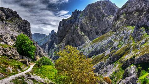 ruta poncebos bulnes|naranjo de bulnes.